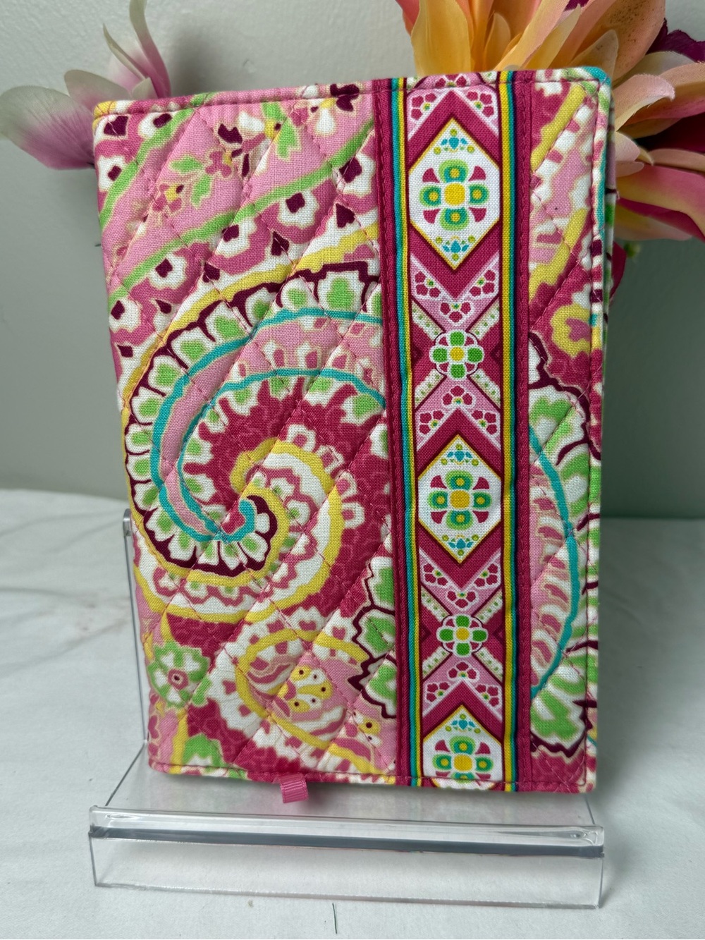 NWT Vera Bradley Capri Melon Paperback Book Cover – Retired Pattern – 8” X 5